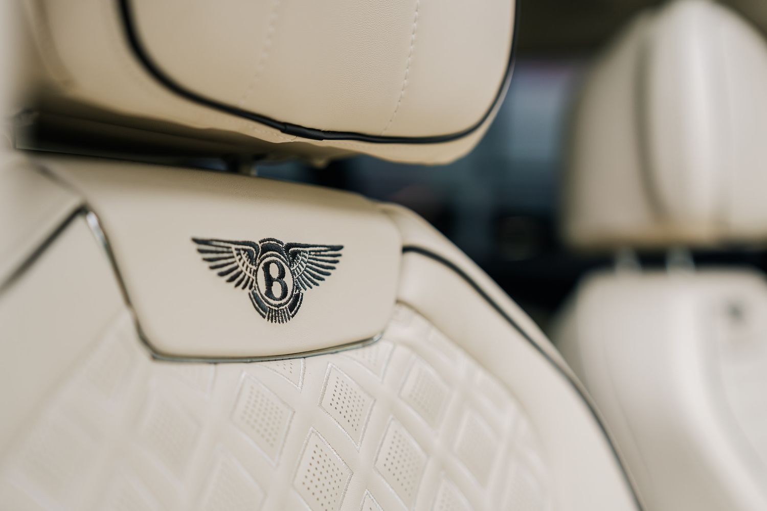 Bentley Flying Spur V8 4.0 Mulliner