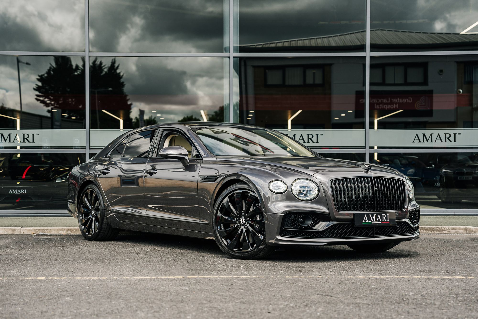 Bentley Flying Spur V8 Mulliner*ACC*21Zoll*Bi Xenon* à DE-30952