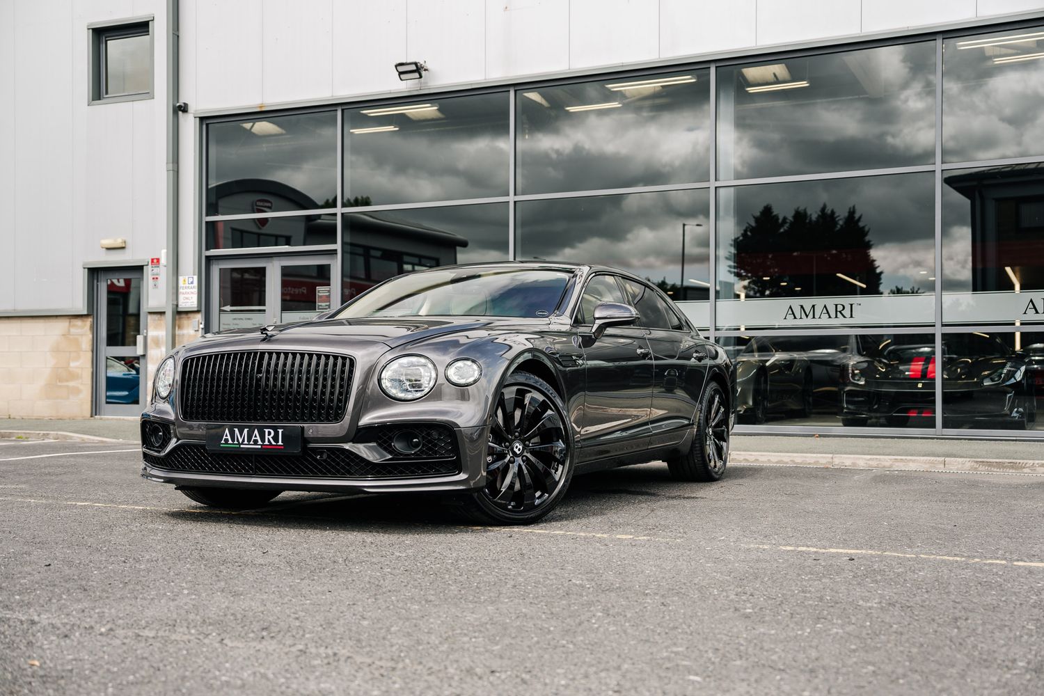 Bentley Flying Spur V8 4.0 Mulliner