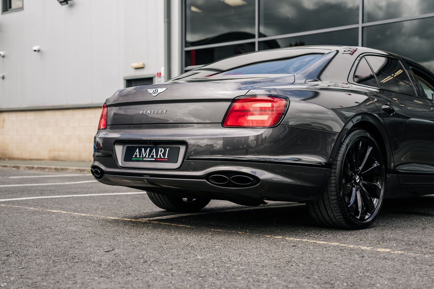 Bentley Flying Spur V8 4.0 Mulliner