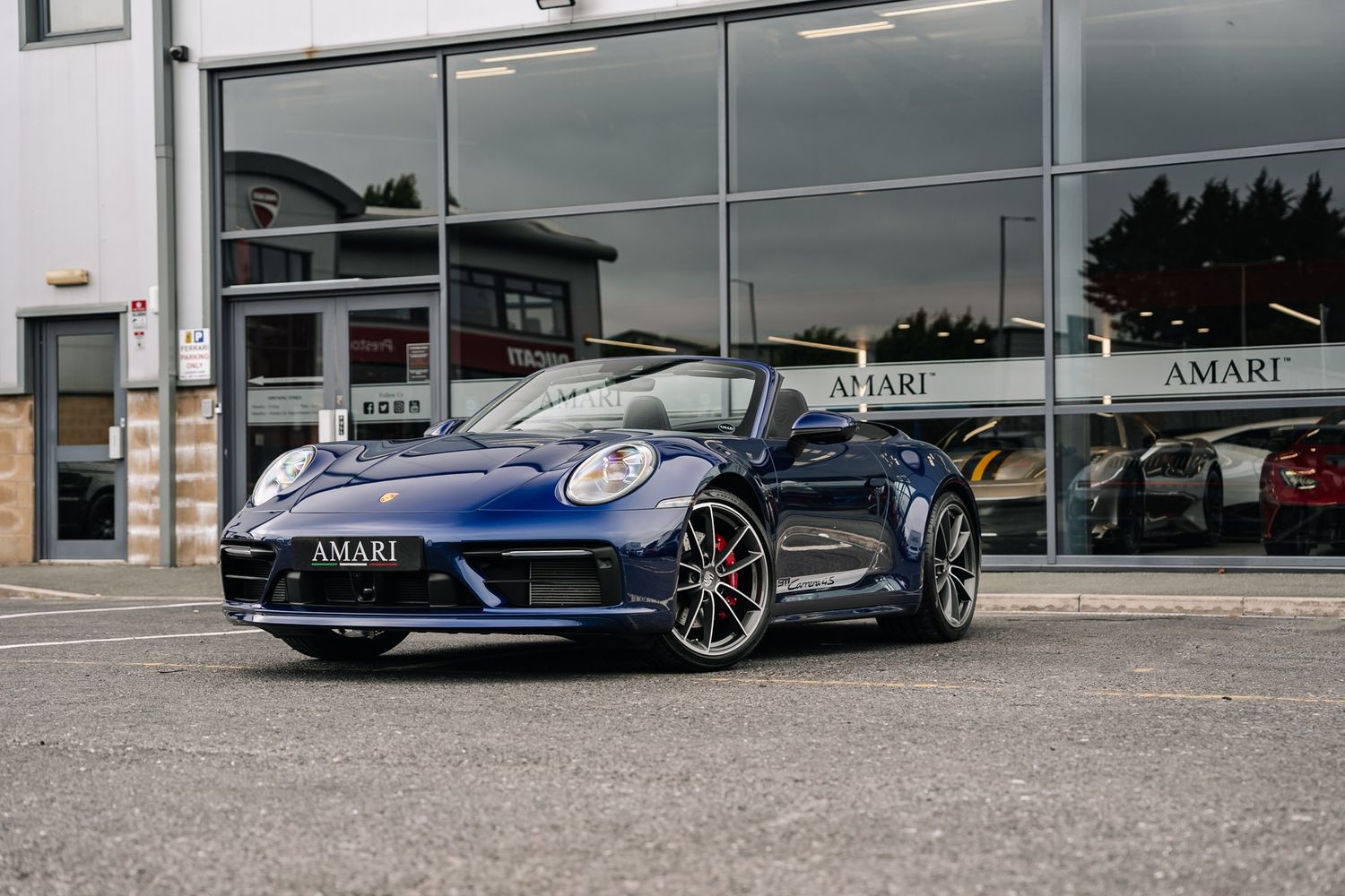 Porsche 911 992 Carrera 4S Convertible