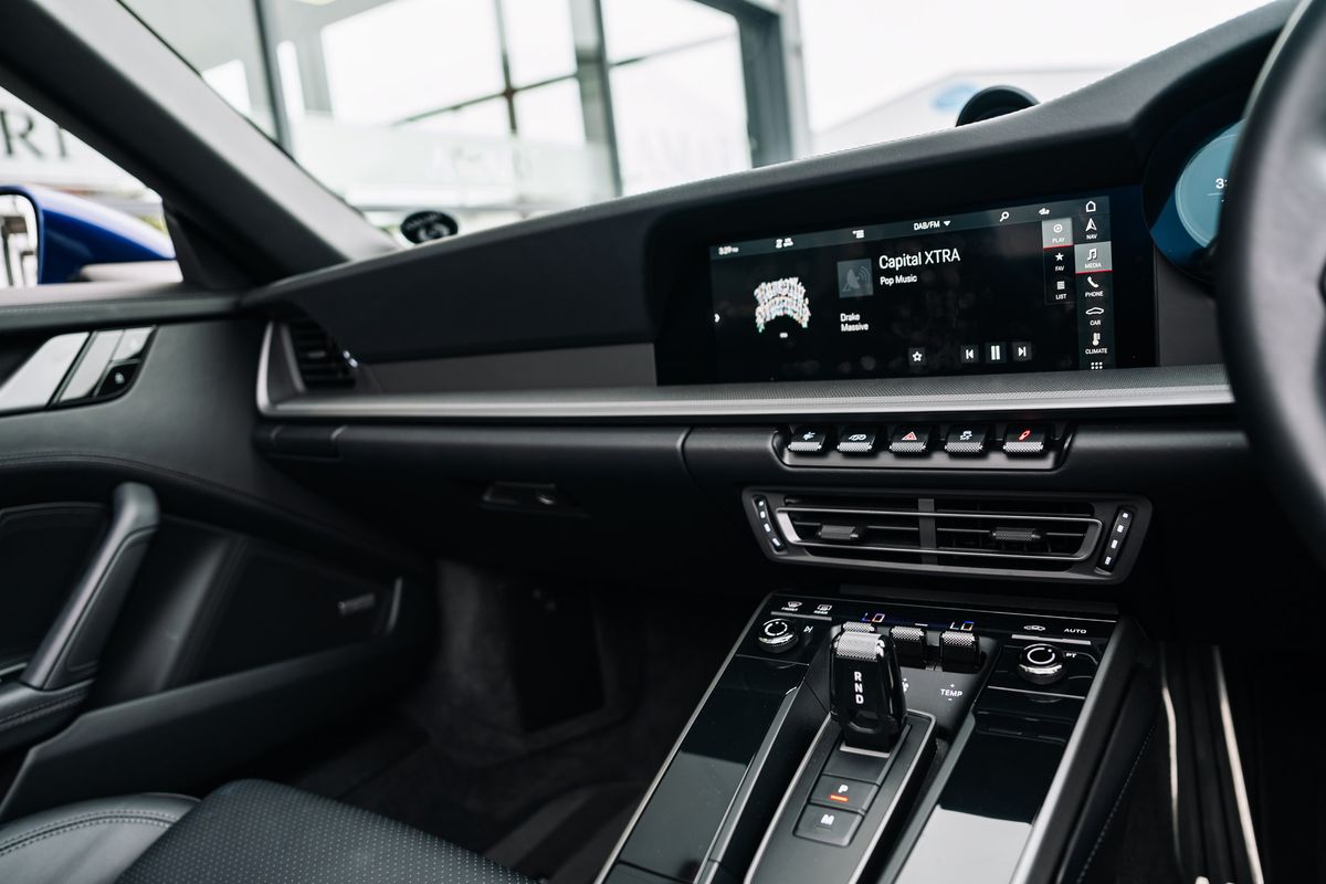 Porsche 911 992 Carrera 4S Convertible