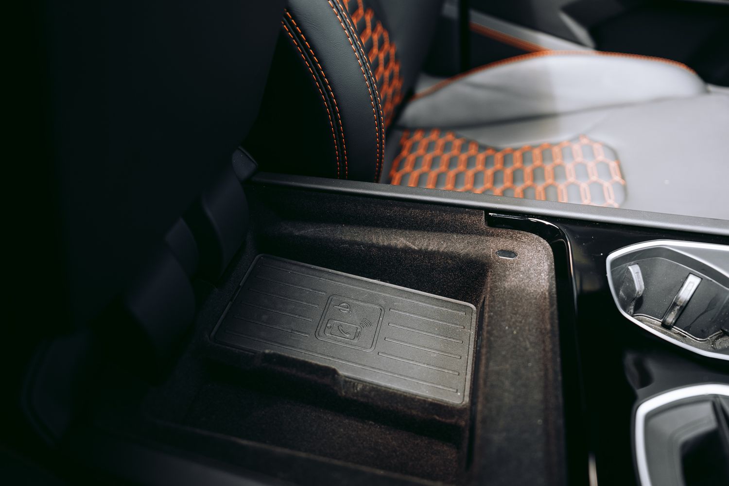 Lamborghini URUS V8 Auto
