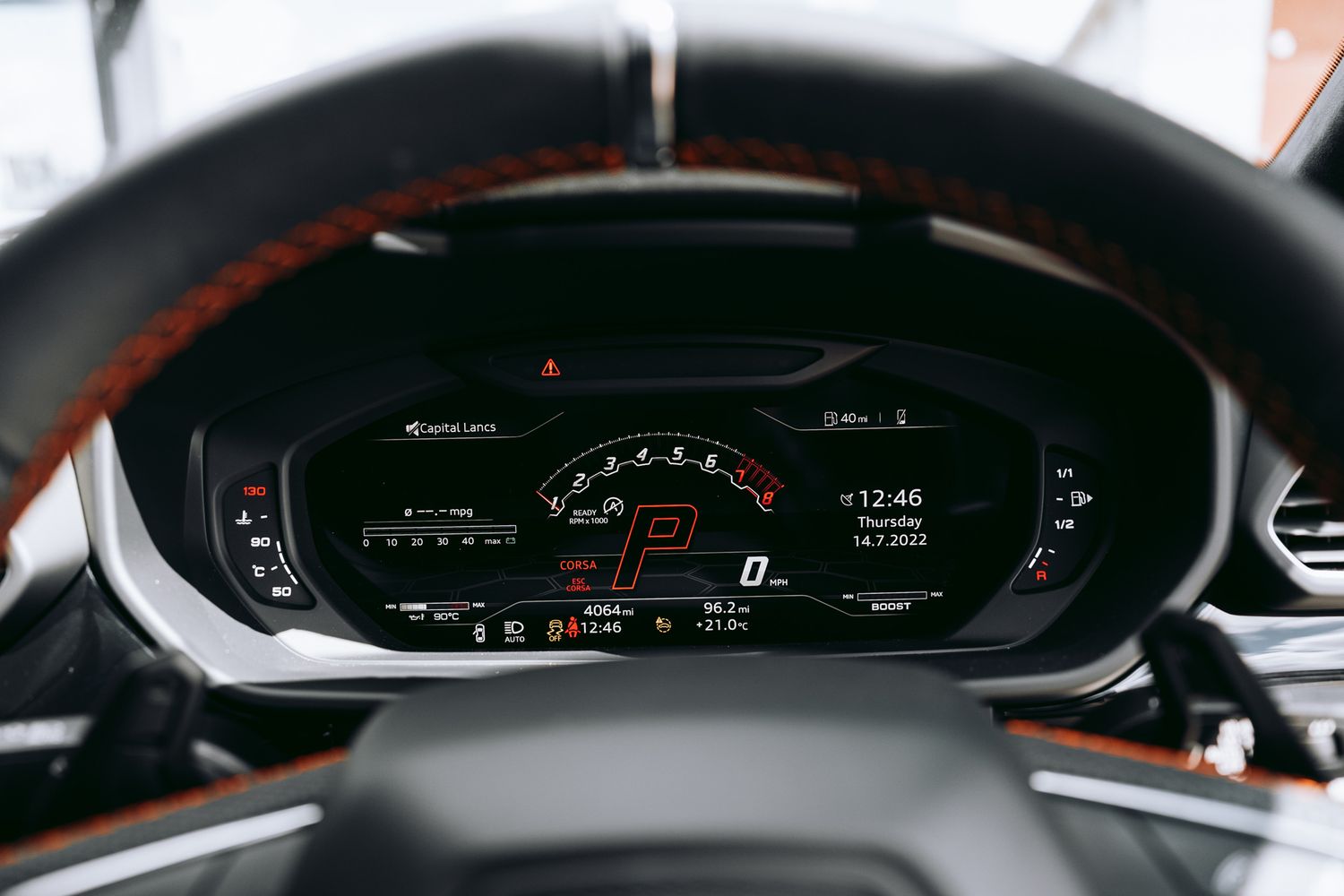 Lamborghini URUS V8 Auto