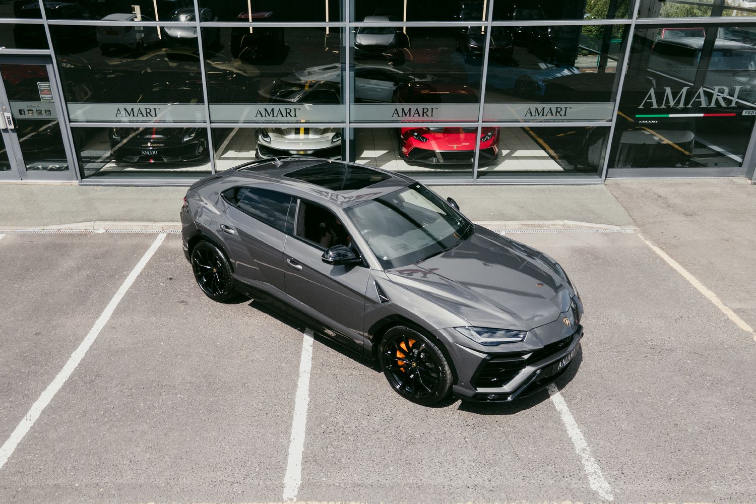 Lamborghini URUS V8 Auto
