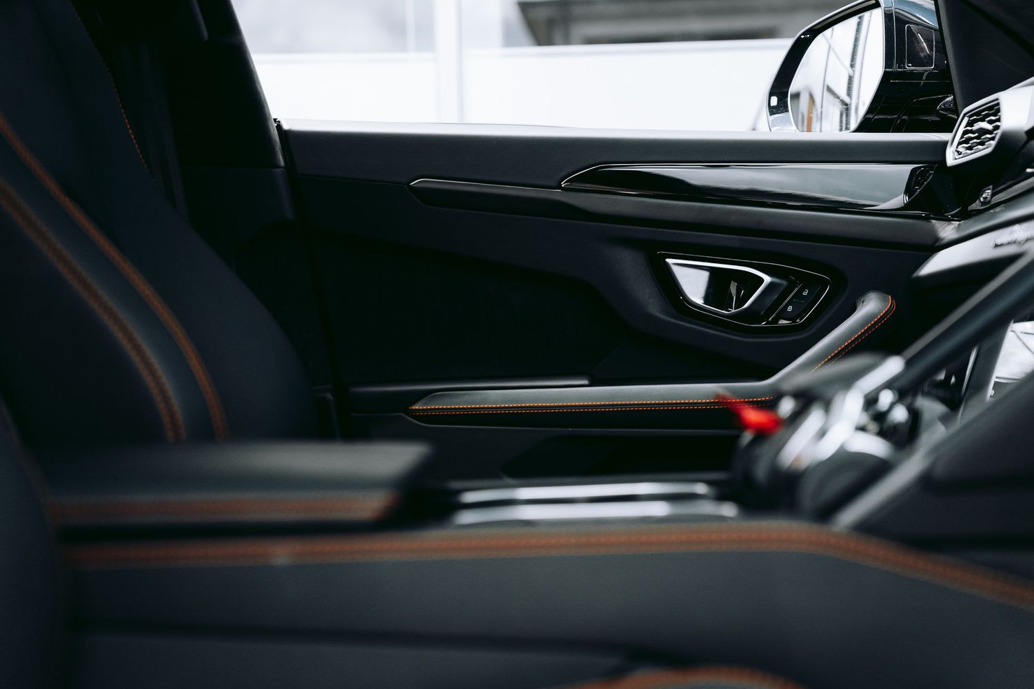 Lamborghini URUS V8 Auto