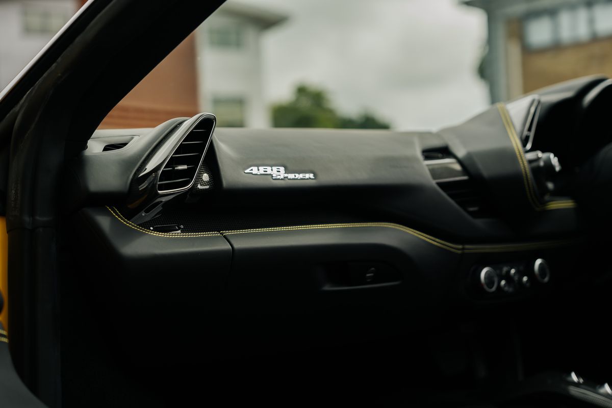 Ferrari 488 Spider 488 SPIDER S-A