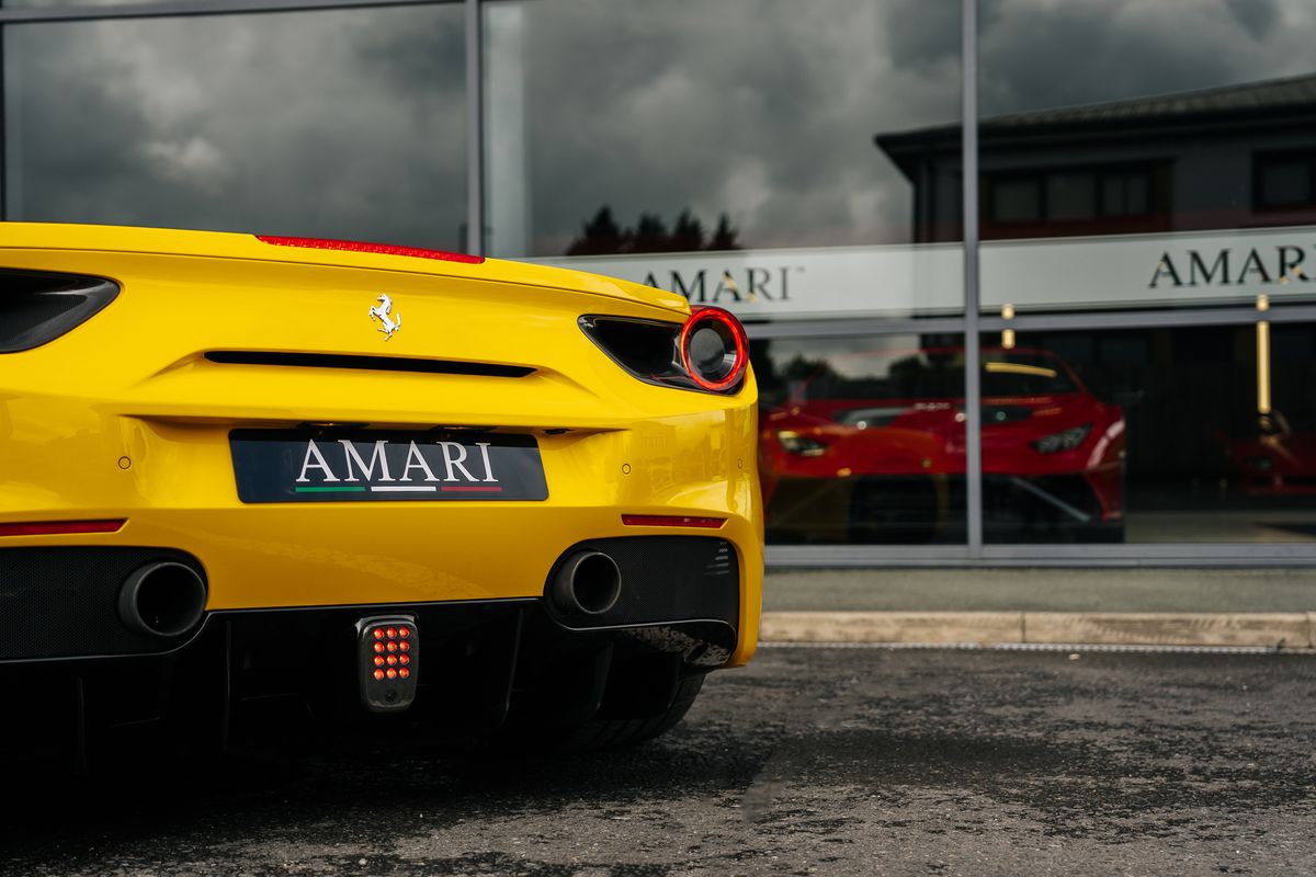 Ferrari 488 Spider 488 SPIDER S-A