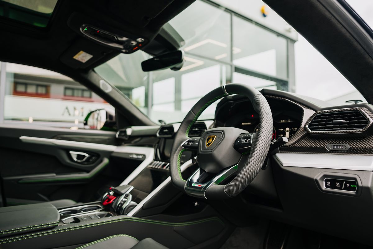 Lamborghini Urus