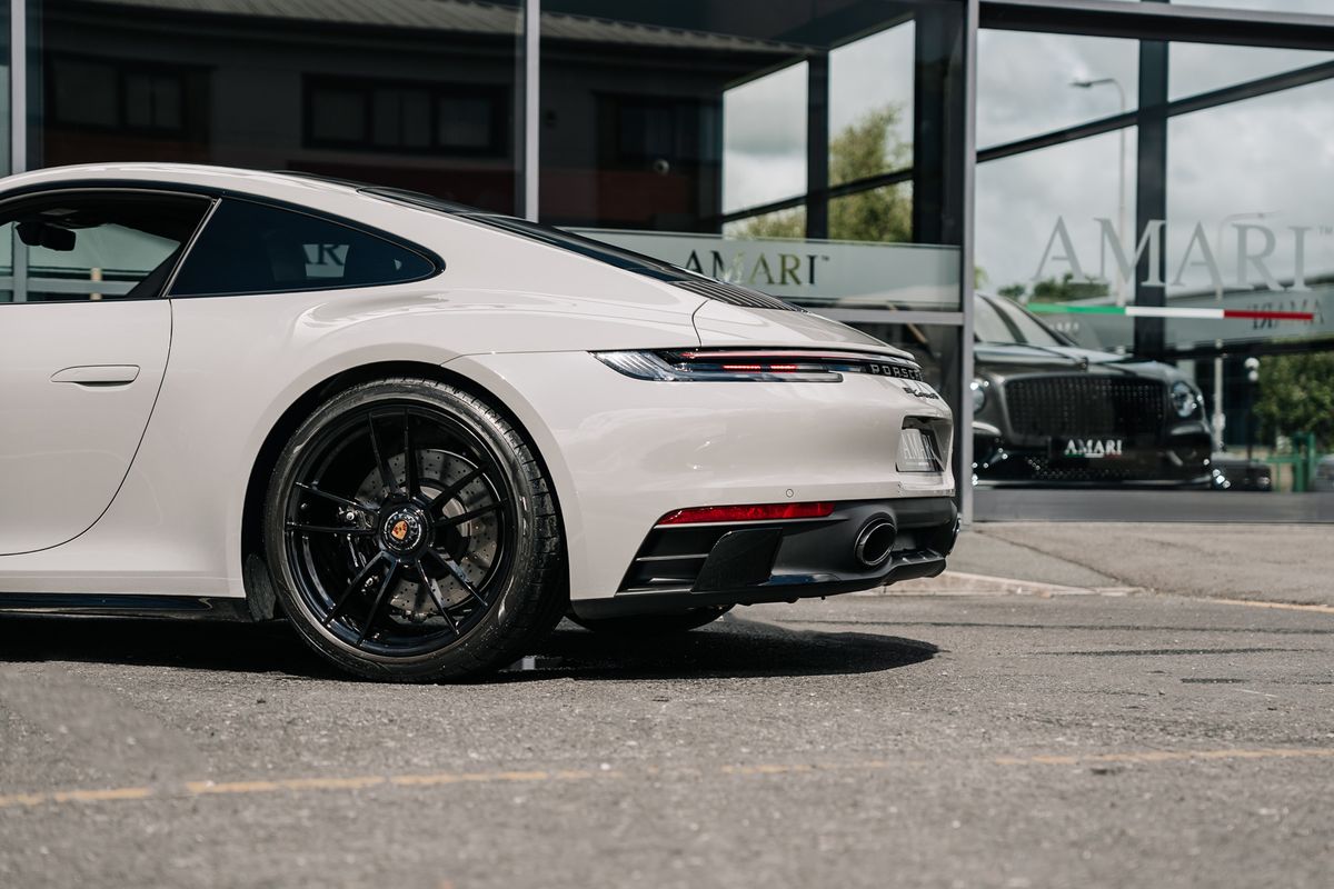 Porsche 911 992 Carrera GTS S-A
