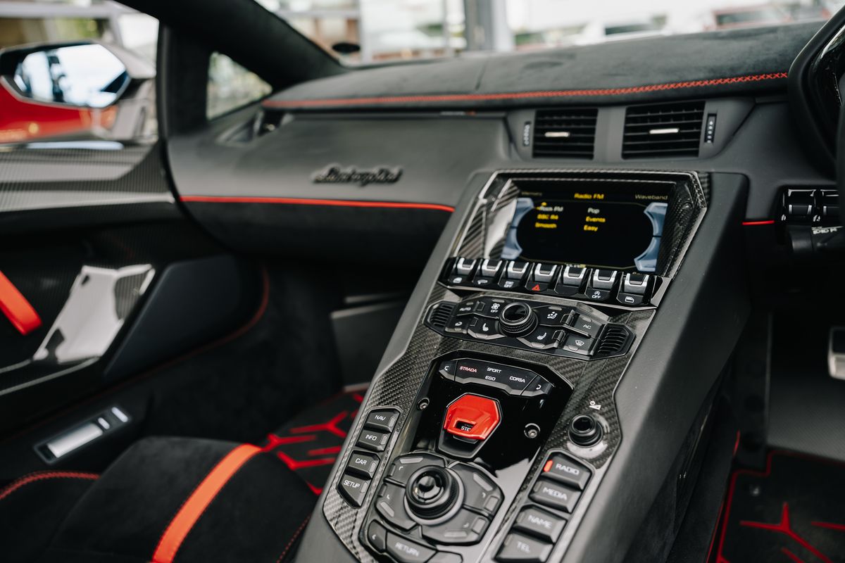 Lamborghini Aventador SVJ Roadster LP 770-4
