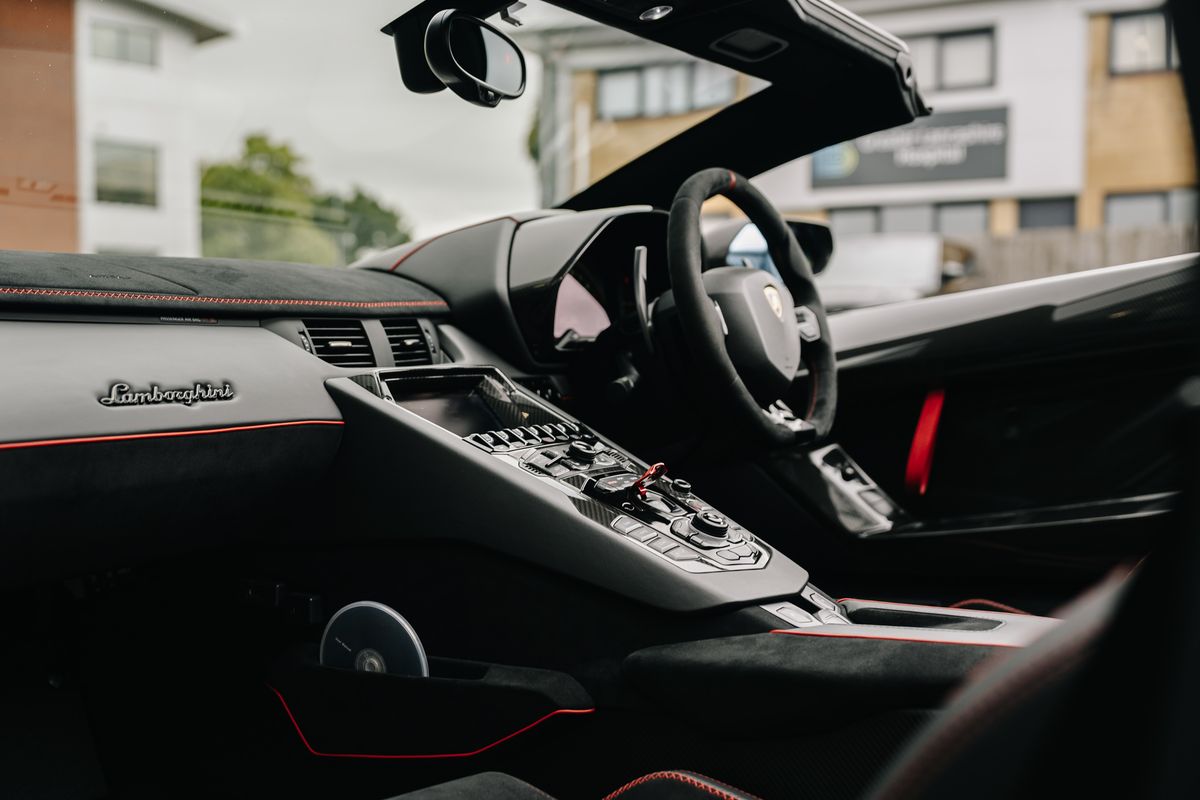 Lamborghini Aventador SVJ Roadster LP 770-4