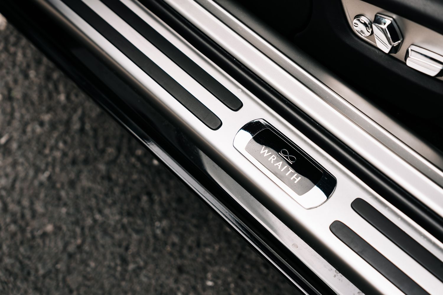 Rolls Royce Wraith Black Badge