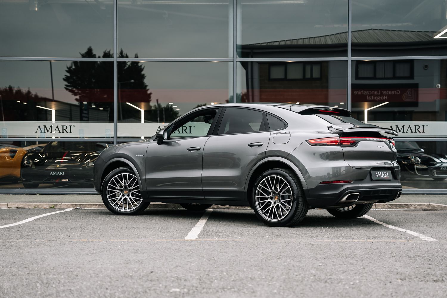 Porsche Cayenne V6 e-Hybrid Auto