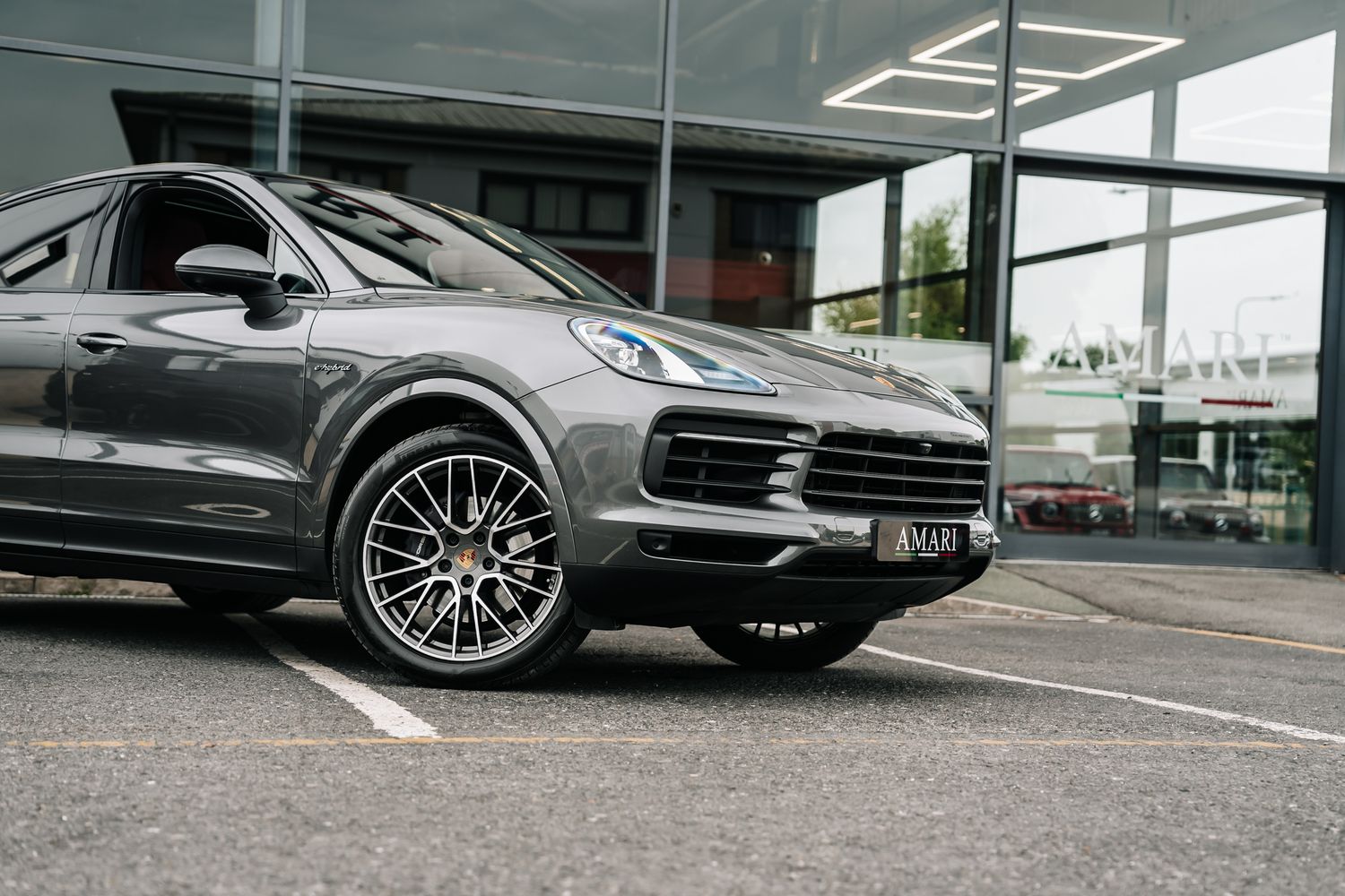 Porsche Cayenne V6 e-Hybrid Auto