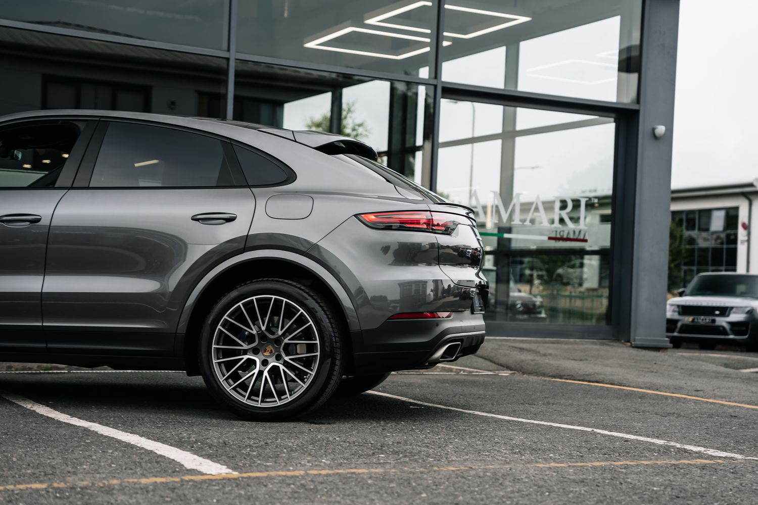 Porsche Cayenne V6 e-Hybrid Auto