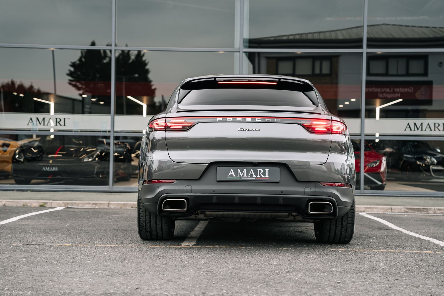 Porsche Cayenne V6 e-Hybrid Auto