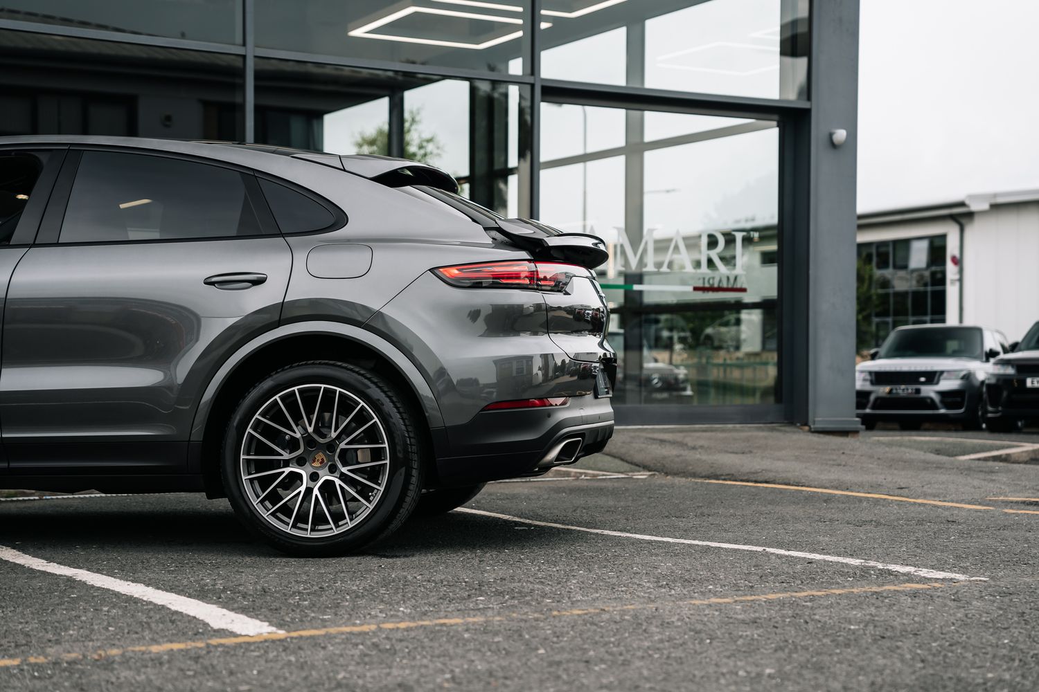 Porsche Cayenne V6 e-Hybrid Auto