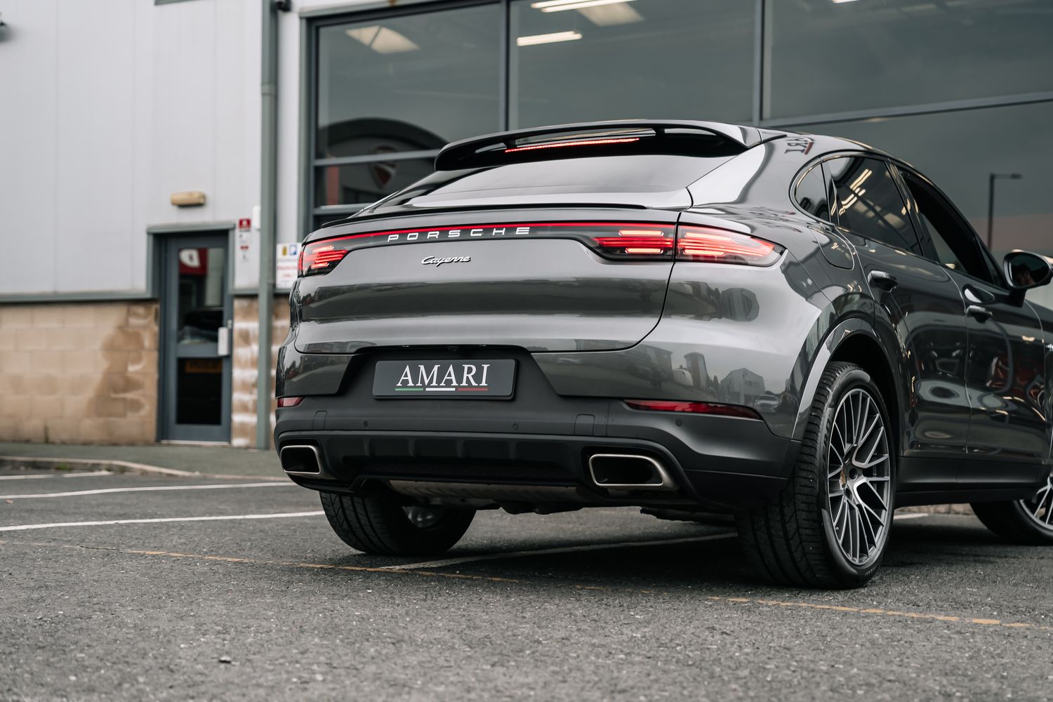 Porsche Cayenne V6 e-Hybrid Auto