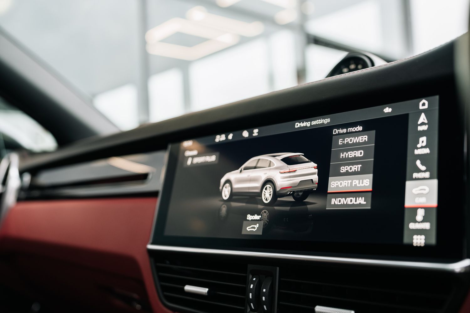 Porsche Cayenne V6 e-Hybrid Auto