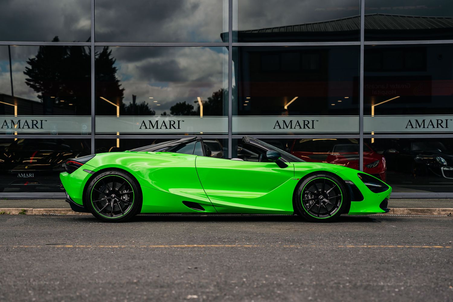 McLaren 720S Spider Perfomance 720S V8 S-A