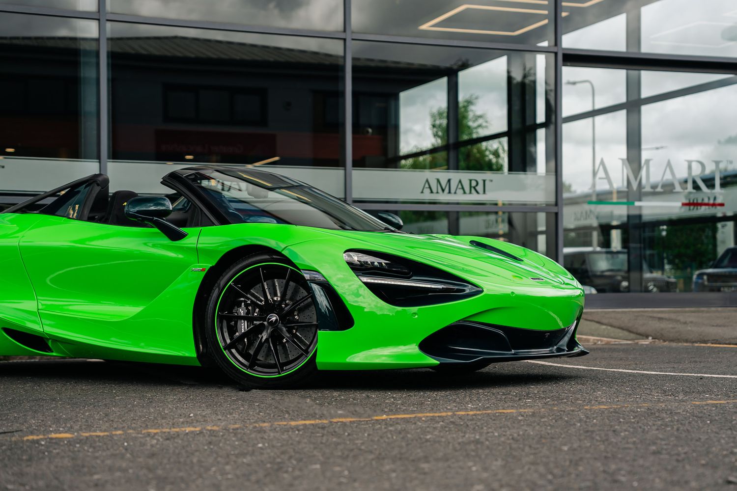 McLaren 720S Spider Perfomance 720S V8 S-A