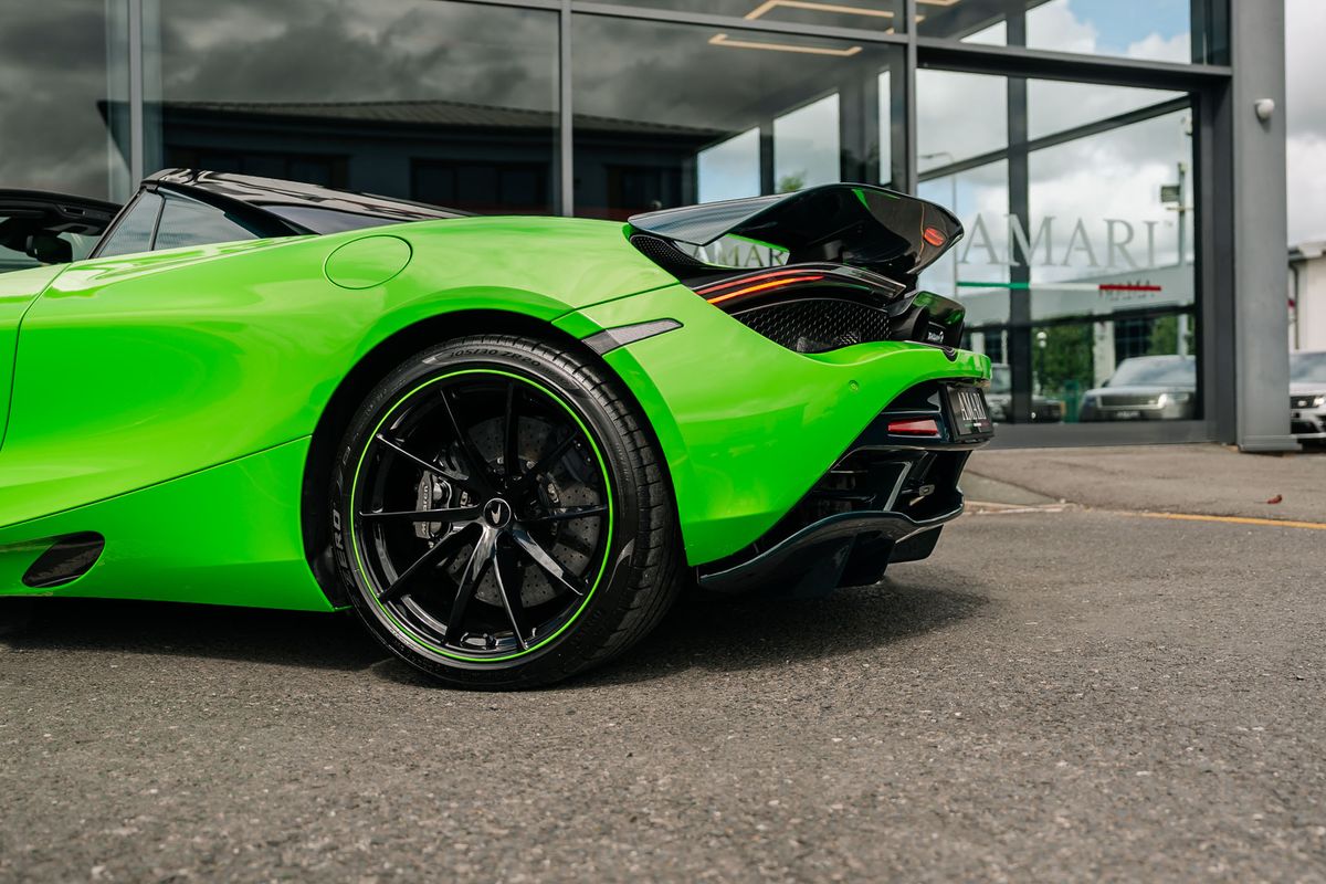 McLaren 720S Spider Perfomance 720S V8 S-A