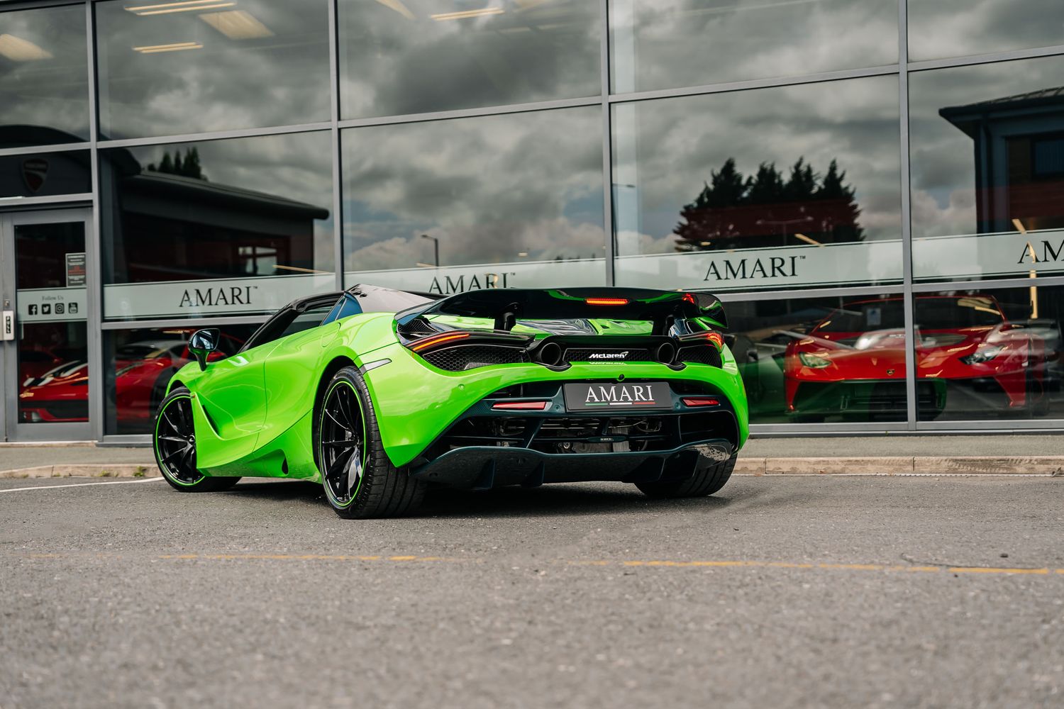 McLaren 720S Spider Perfomance 720S V8 S-A