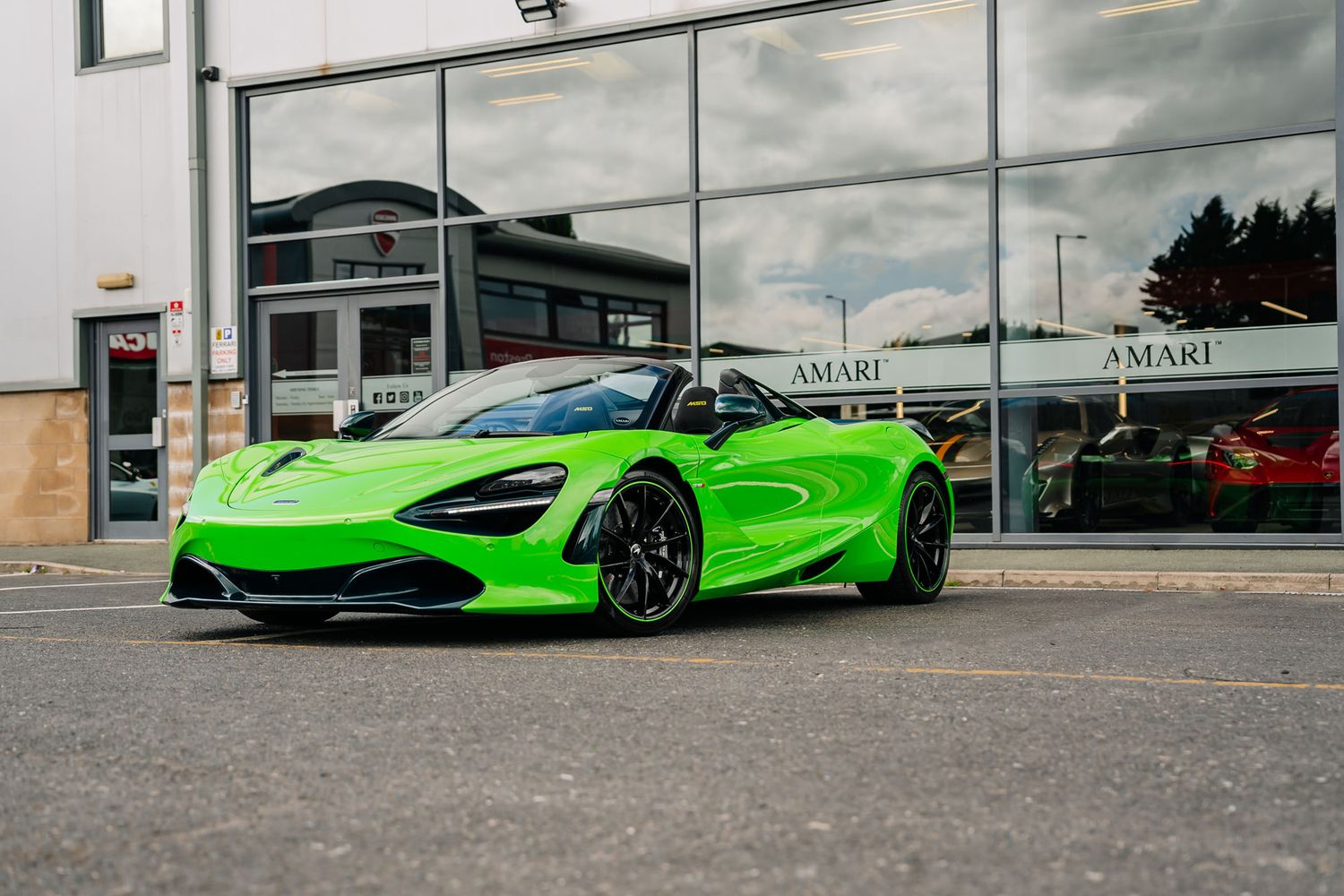 McLaren 720S Spider Perfomance 720S V8 S-A
