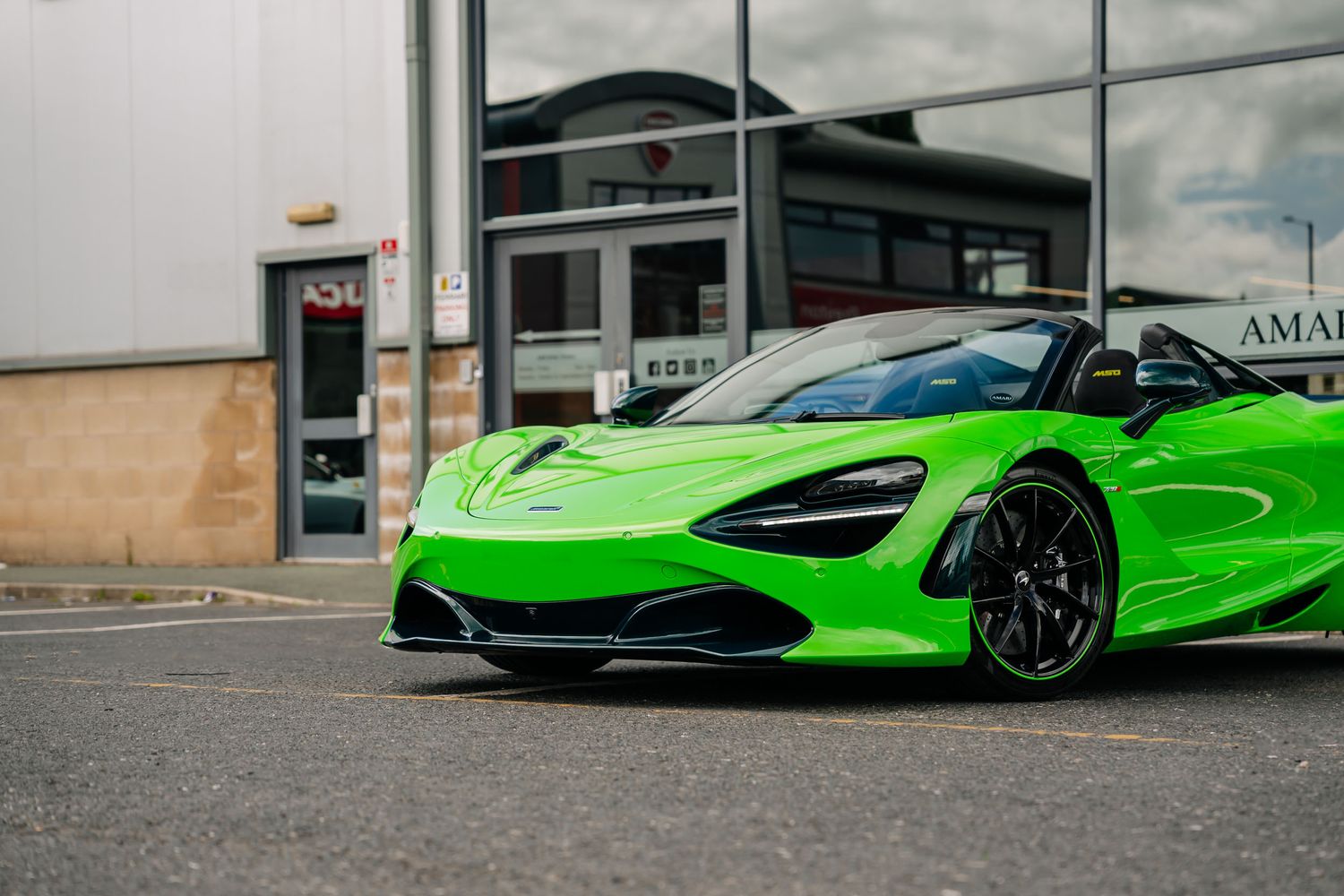 McLaren 720S Spider Perfomance 720S V8 S-A