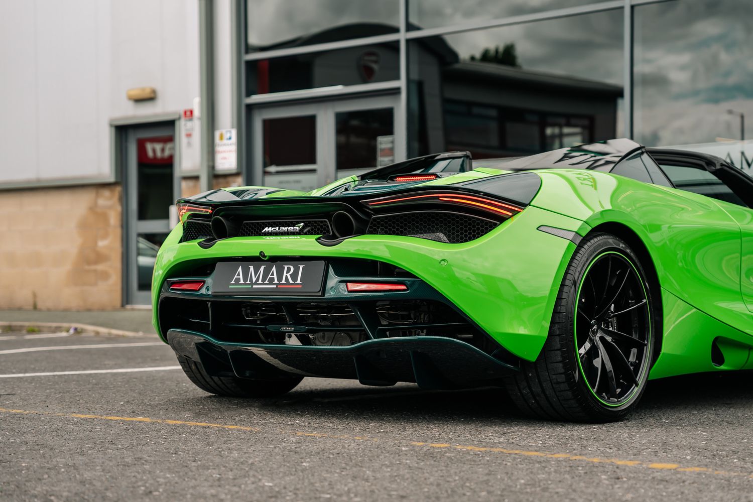 McLaren 720S Spider Perfomance 720S V8 S-A