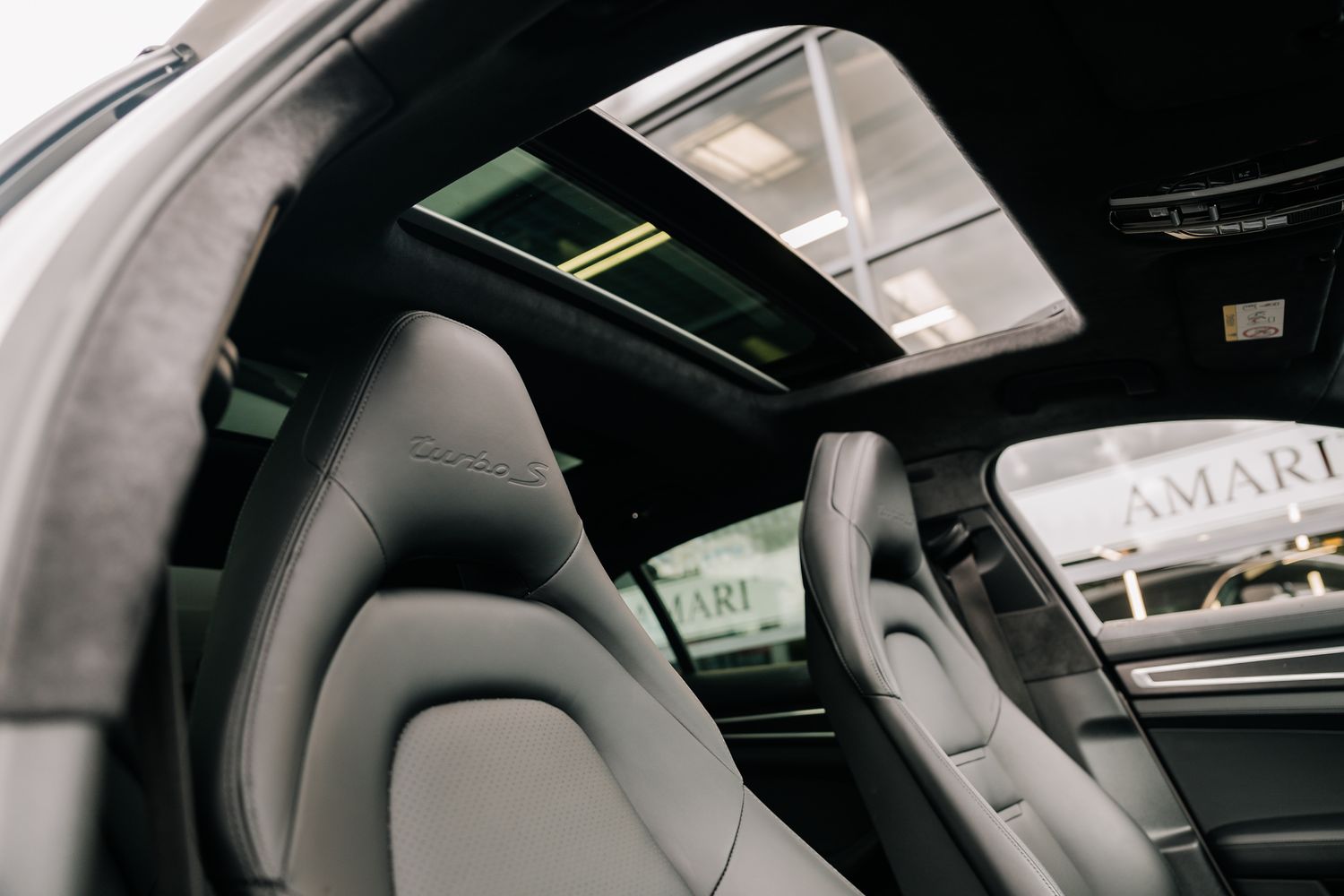 Porsche Panamera Turbo S E-Hybrid PDK