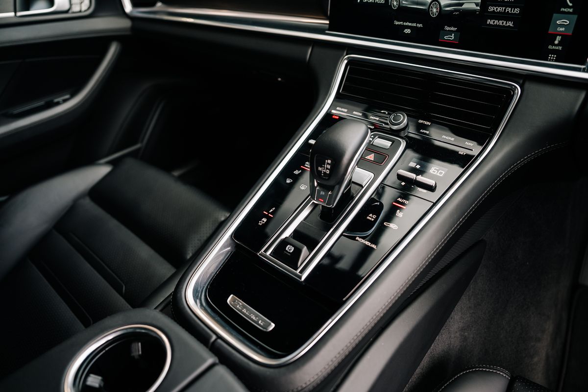 Porsche Panamera Turbo S E-Hybrid PDK
