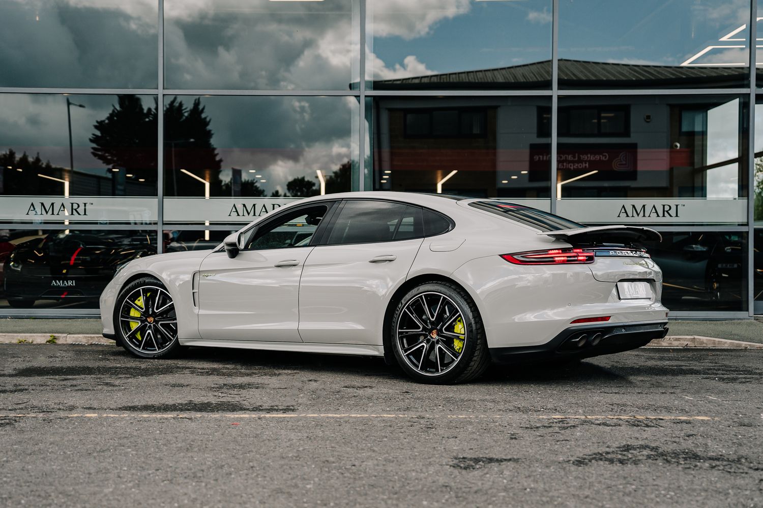 Porsche Panamera Turbo S E-Hybrid PDK