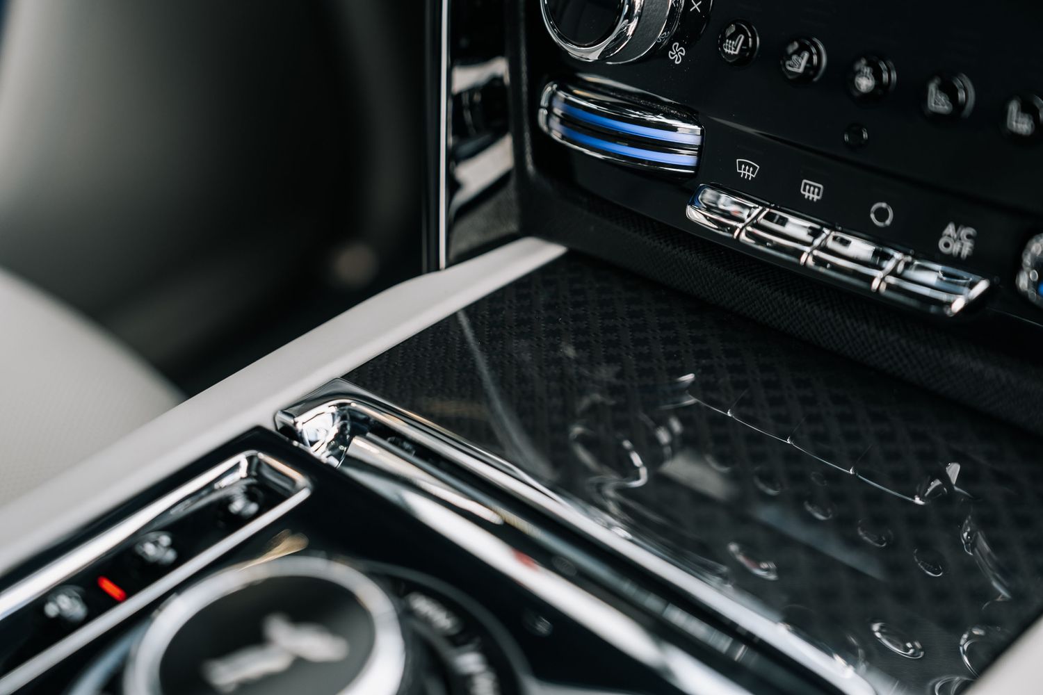 Rolls Royce Cullinan Black Badge Auto