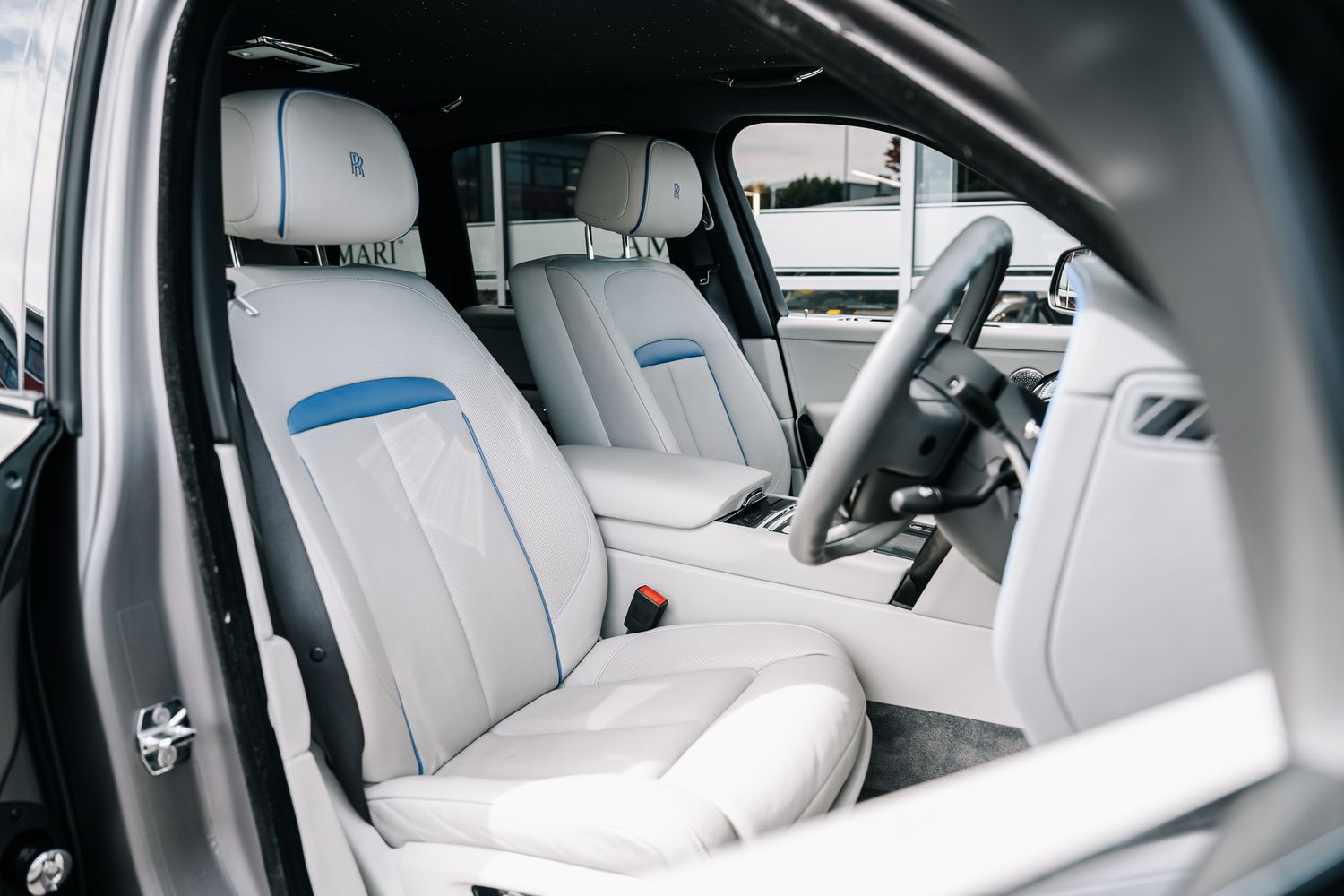 Rolls Royce Cullinan Black Badge Auto