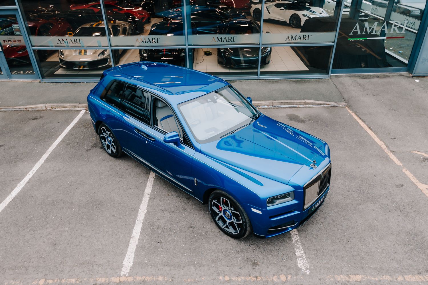Rolls Royce Cullinan Black Badge Auto