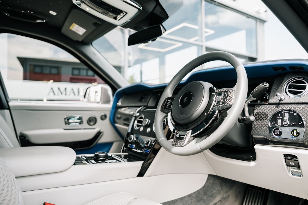 Rolls Royce Cullinan Black Badge Auto