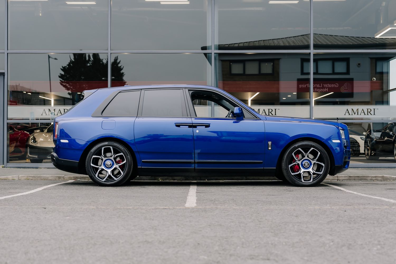 Rolls Royce Cullinan Black Badge Auto