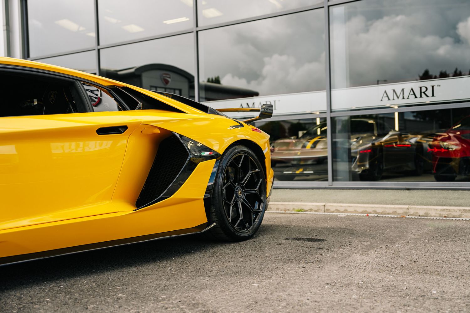 Lamborghini Aventador SVJ LP 770-4 V12