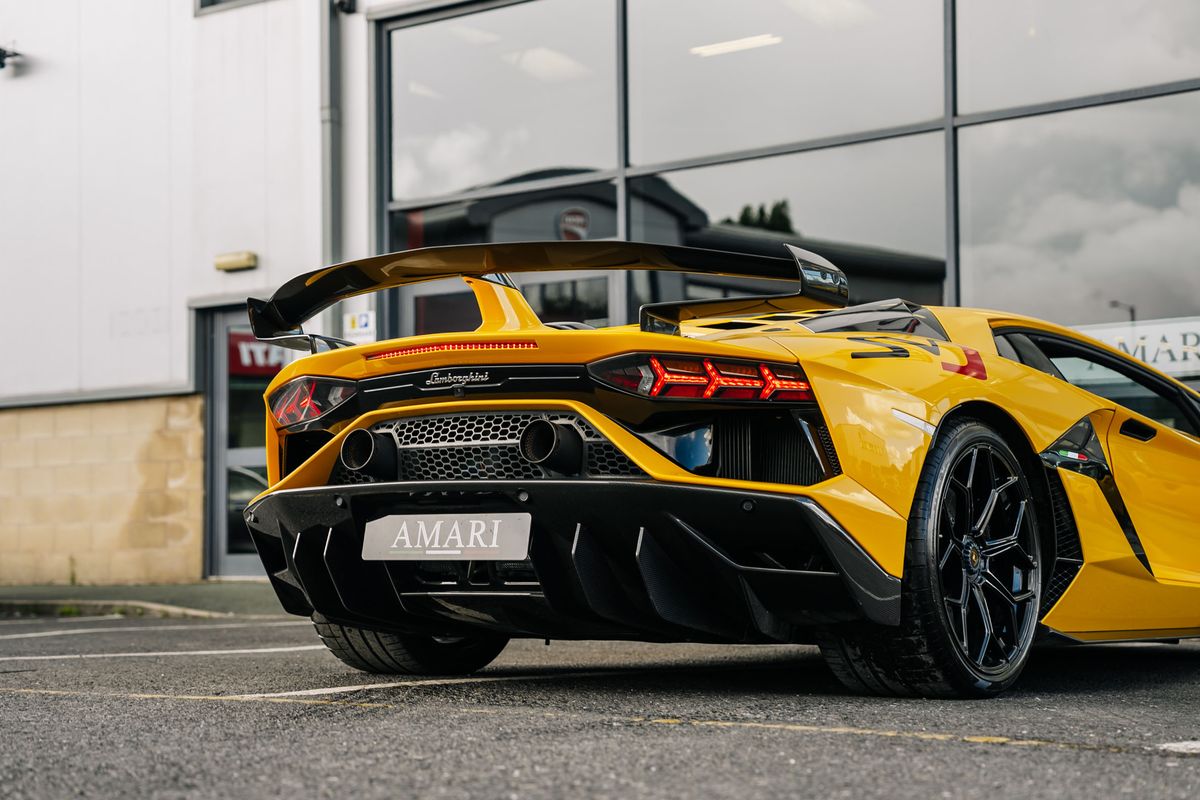 Lamborghini Aventador SVJ LP 770-4 V12