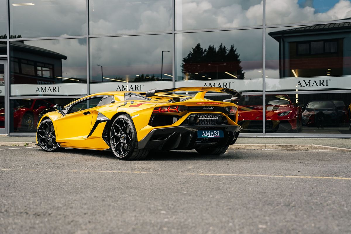 Lamborghini Aventador SVJ LP 770-4 V12