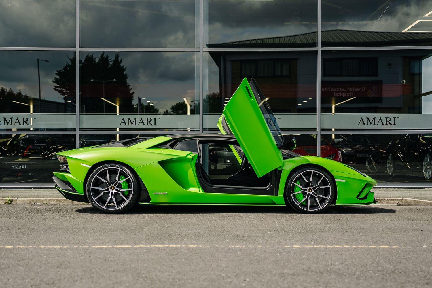 Lamborghini Aventador S LP 740-4