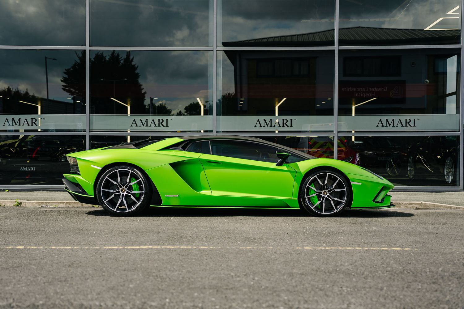 Lamborghini Aventador S LP 740-4