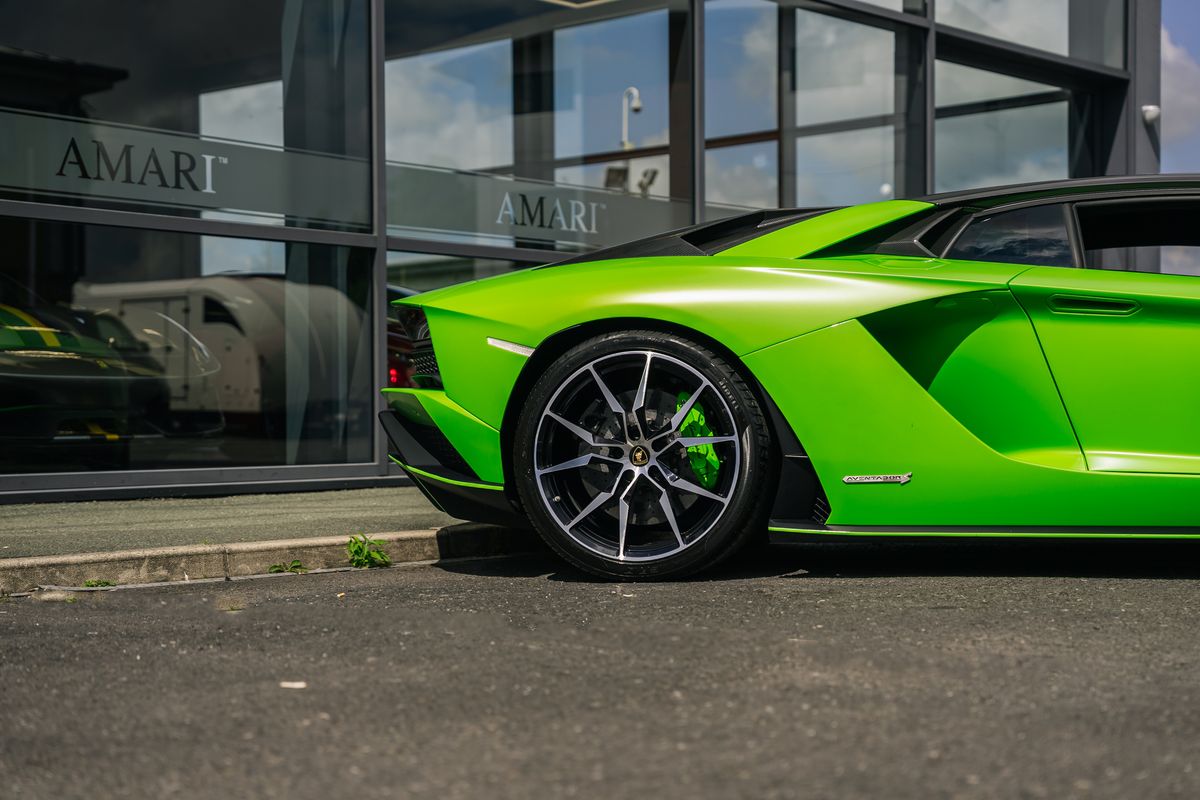 Lamborghini Aventador S LP 740-4