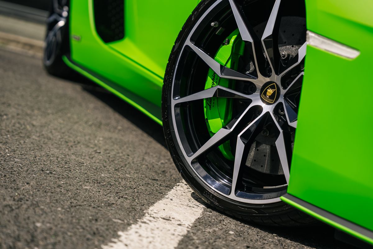 Lamborghini Aventador S LP 740-4