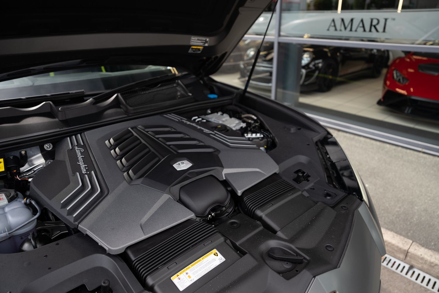 Lamborghini Urus Graphite Capsule Auto