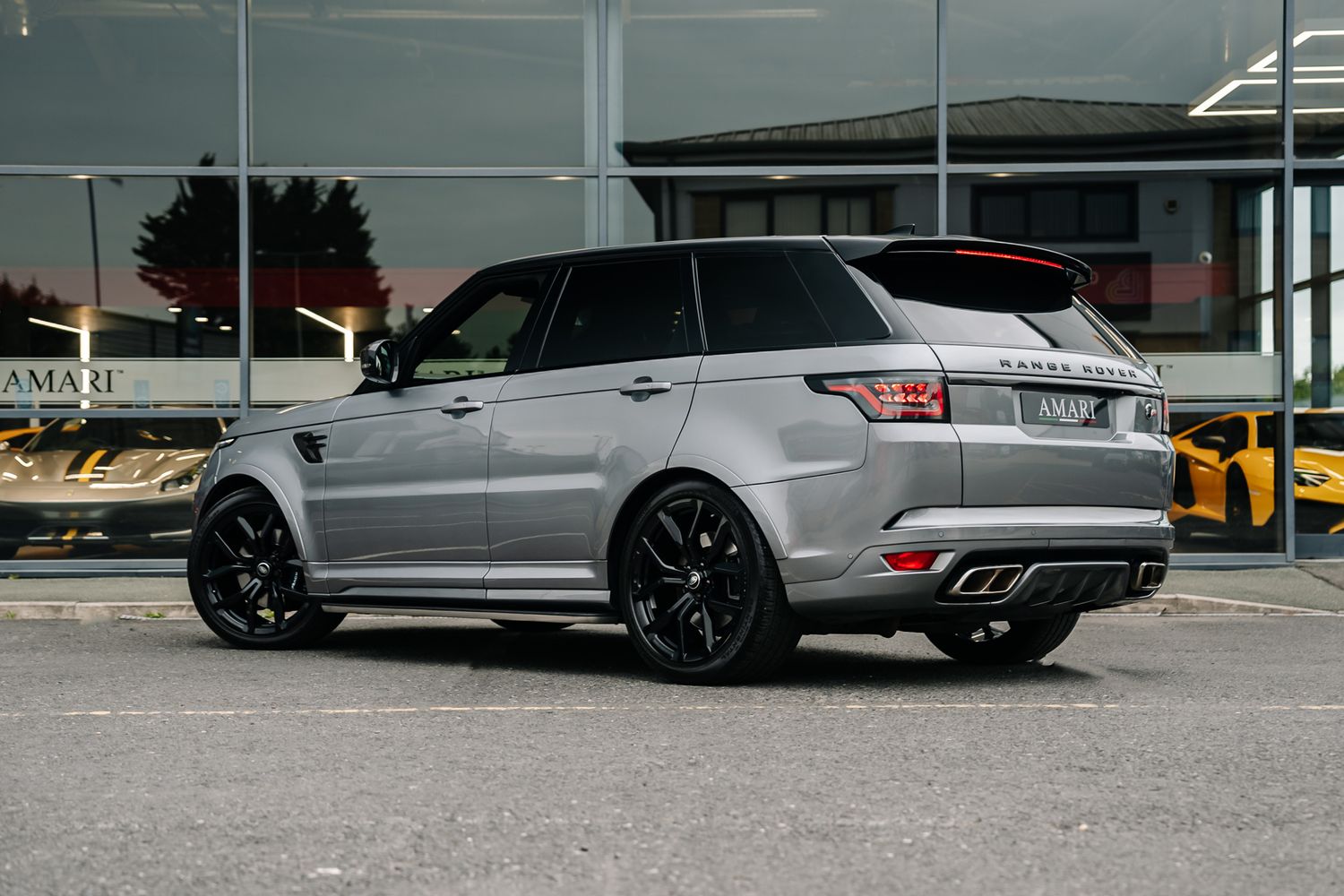 Land Rover Range Rover Sport SVR S/C Auto
