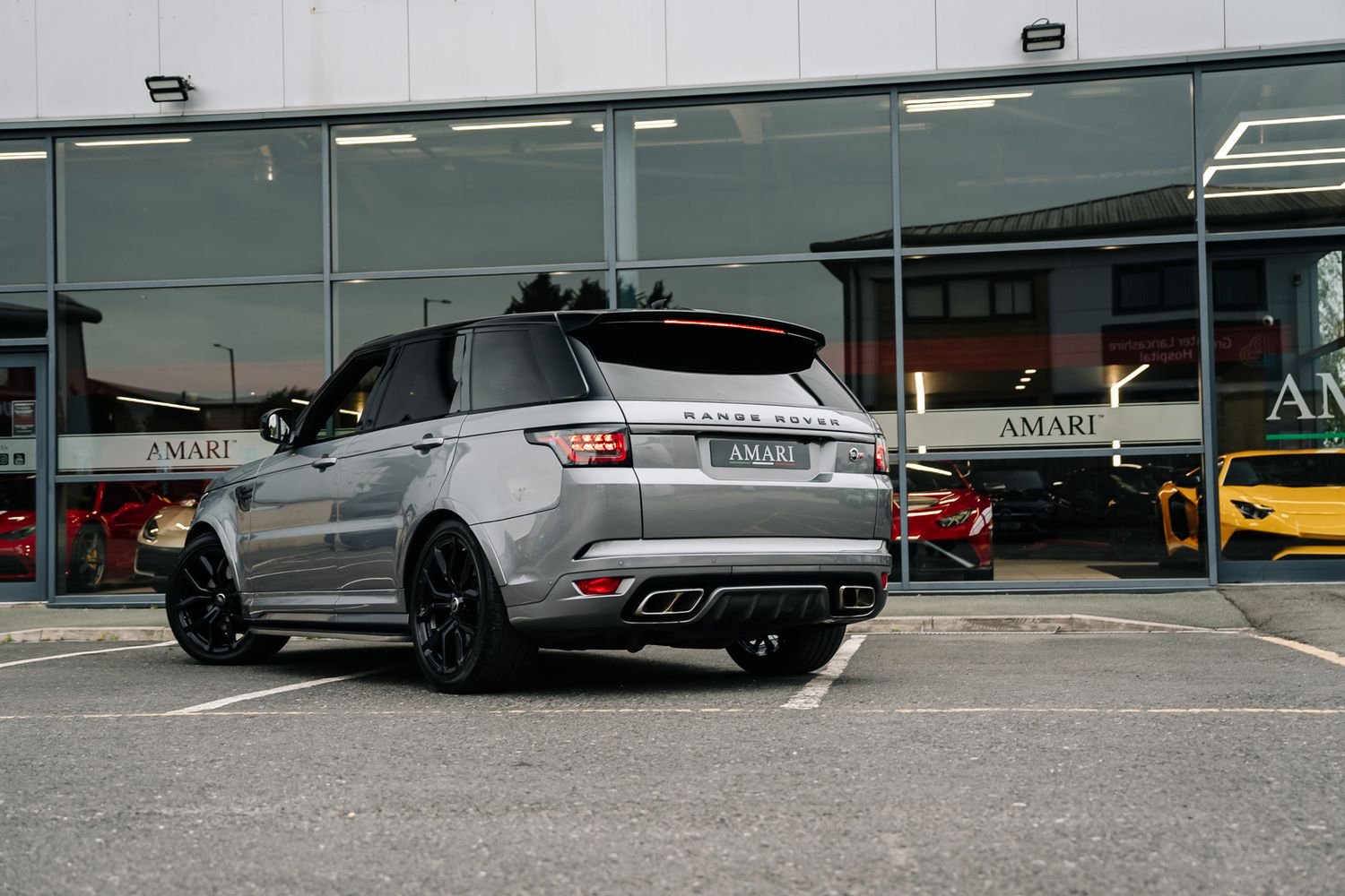 Land Rover Range Rover Sport SVR S/C Auto