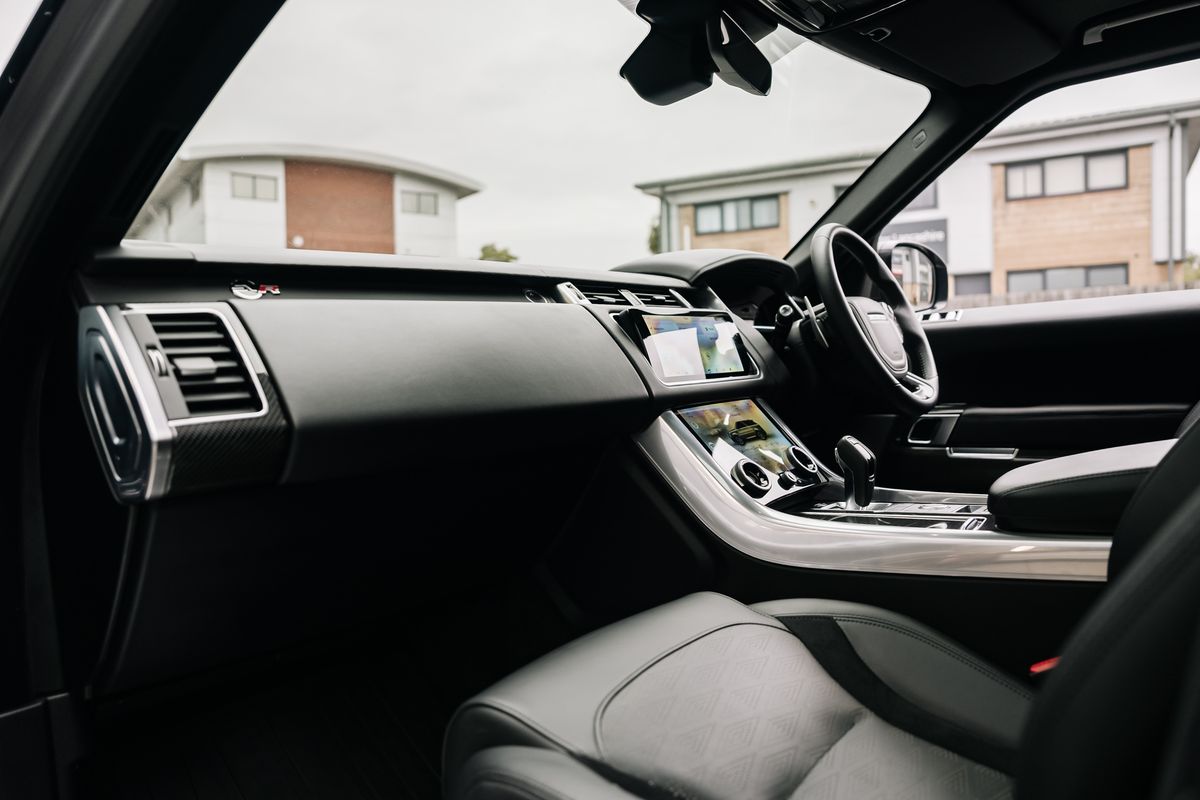 Land Rover Range Rover Sport SVR S/C Auto